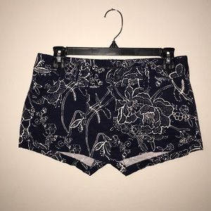 **Express Shorts**